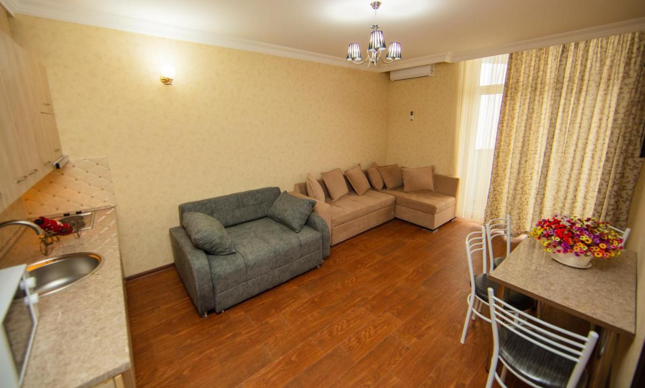 Sea Towers Suite Batumi Eksteriør billede