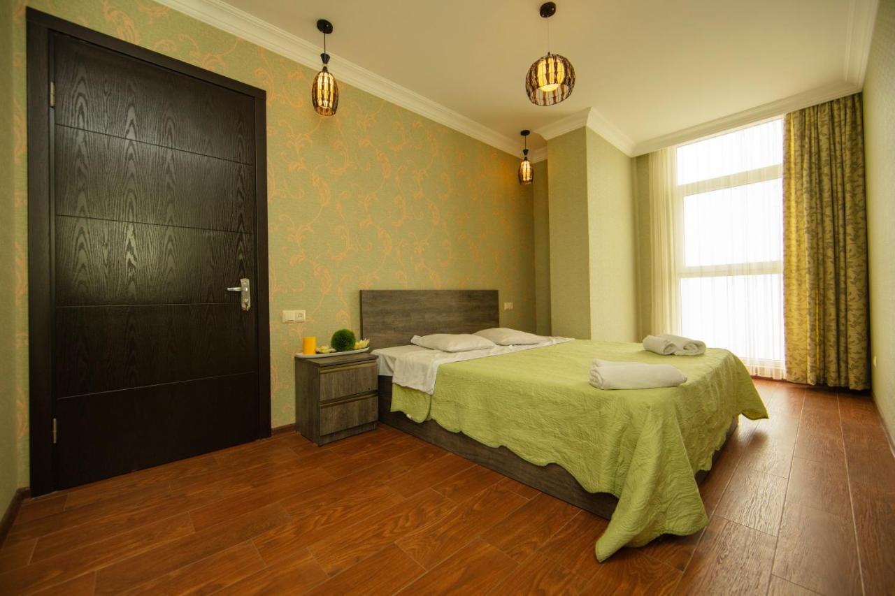 Sea Towers Suite Batumi Eksteriør billede